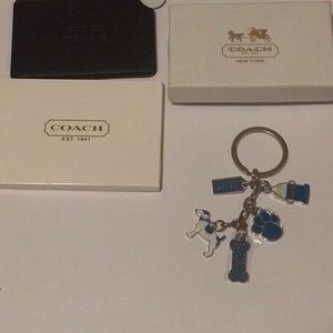 🐶 keychain comes with box & coach mirror